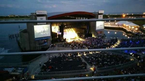 Jones Beach Theater, section: 310, row: A, seat: 7