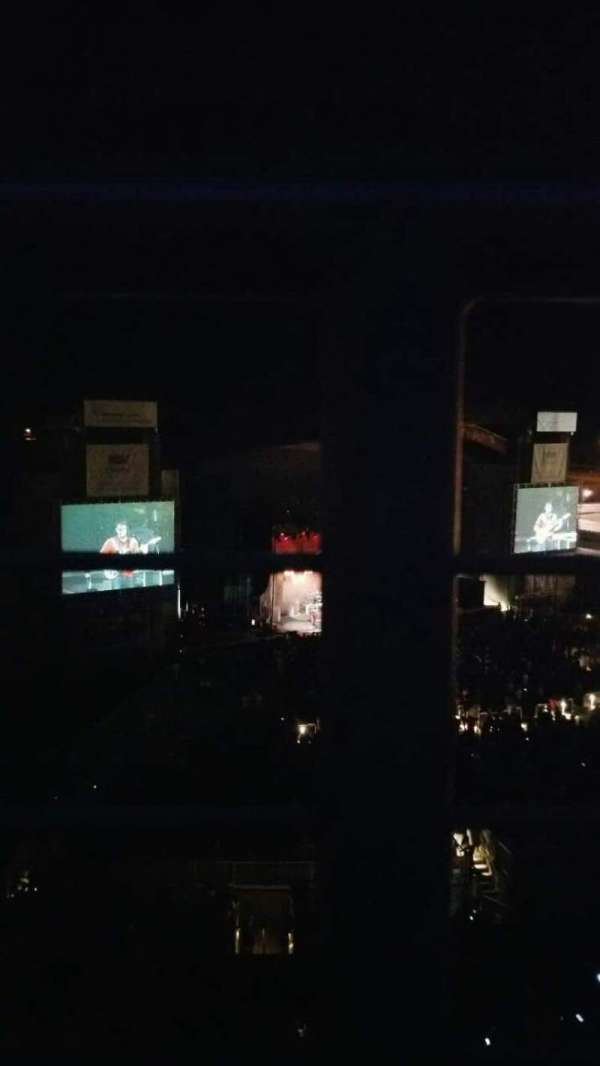 Jones Beach Theater, section: 310, row: A, seat: 6