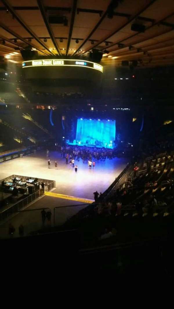 Madison Square Garden, section: 206, row: 2, seat: 11
