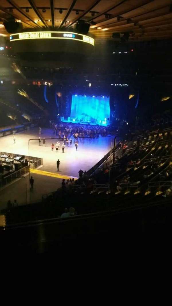 Madison Square Garden, section: 206, row: 2, seat: 16