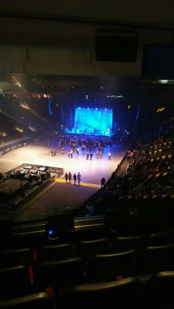 Madison Square Garden, section: 206, row: 5, seat: 4