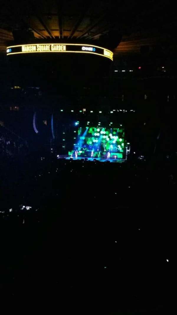 Madison Square Garden, section: 206, row: 1, seat: 3