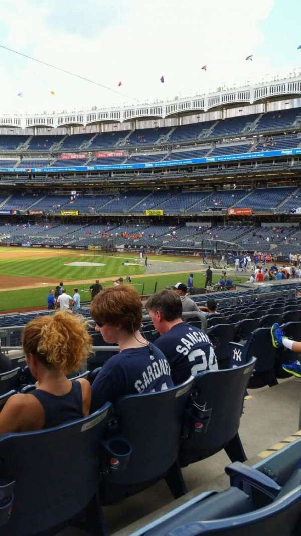 Yankee Stadium, section: 127A, row: 9, seat: 5