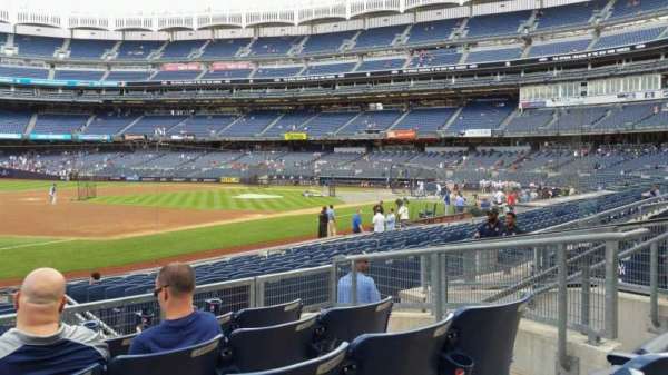 Yankee Stadium, section: 127B, row: 5, seat: 8