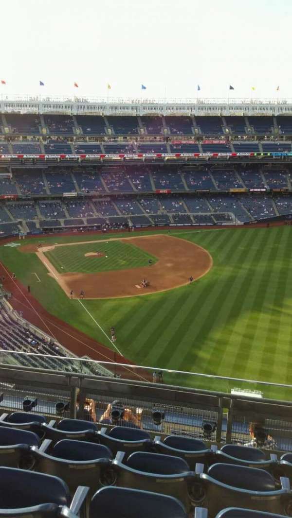 Yankee Stadium, section: 408, row: 5, seat: 6