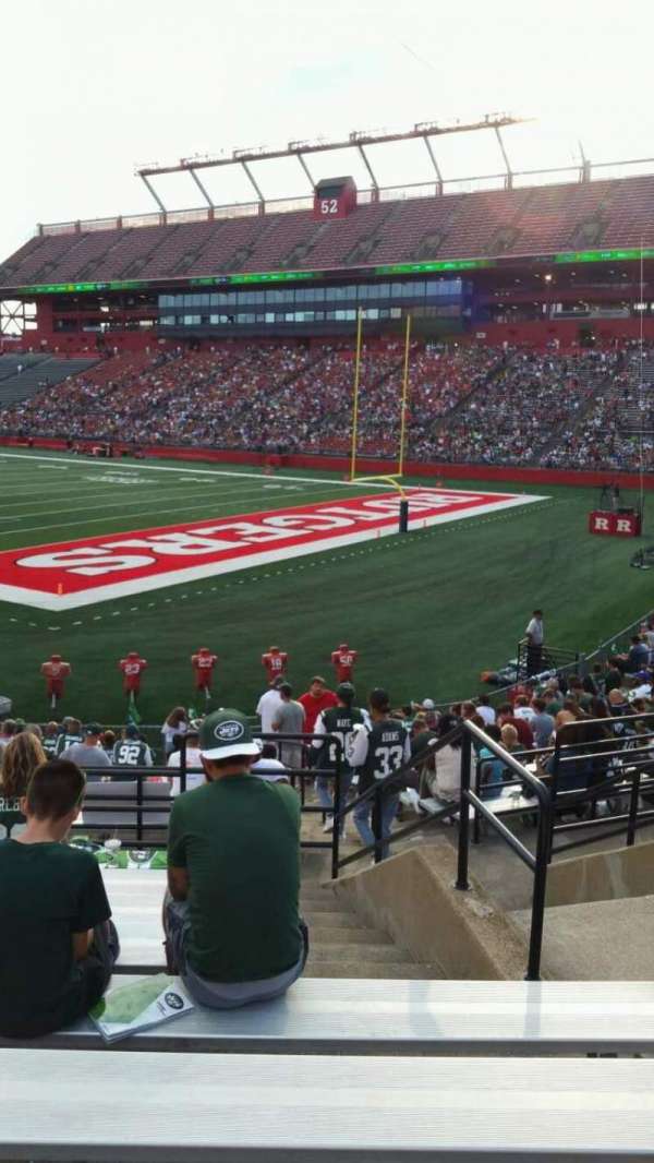 SHI Stadium, section: 120, row: 19, seat: 4