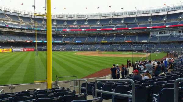 Yankee Stadium, section: 132, row: 10, seat: 3