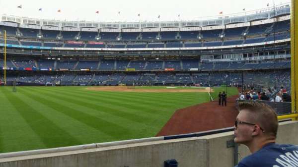 Yankee Stadium, section: 132, row: 3, seat: 10