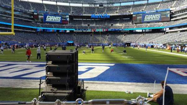 MetLife Stadium, section: 124, row: 1, seat: 16