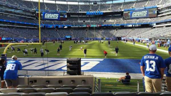 MetLife Stadium, section: 124, row: 7, seat: 18