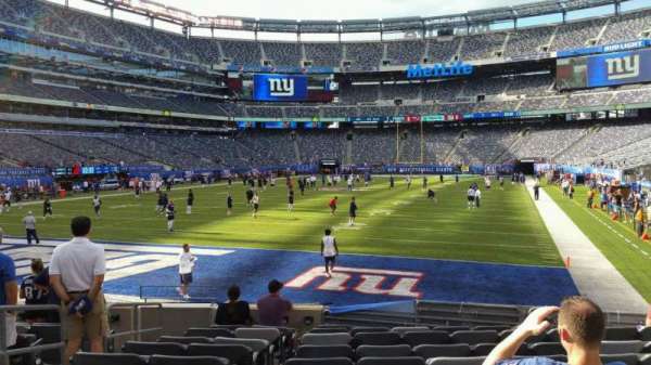 MetLife Stadium, section: 123, row: 10, seat: 20