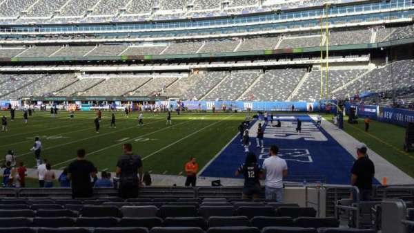 MetLife Stadium, section: 134, row: 10, seat: 1