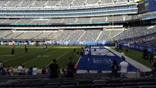 MetLife Stadium, section: 134, row: 10, seat: 6