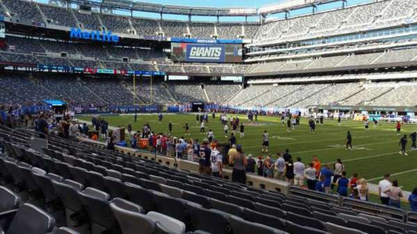 MetLife Stadium, section: 134, row: 10, seat: 6