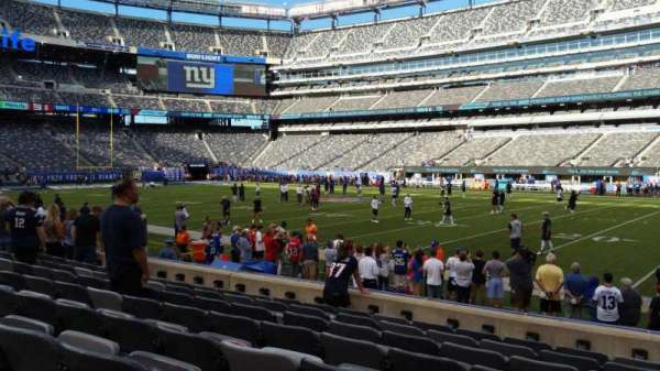 MetLife Stadium, section: 135, row: 8, seat: 1