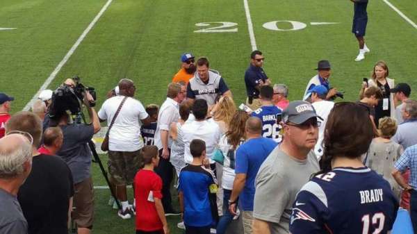 MetLife Stadium, section: 135, row: 8, seat: 21