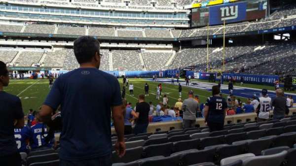 MetLife Stadium, section: 135, row: 8, seat: 28