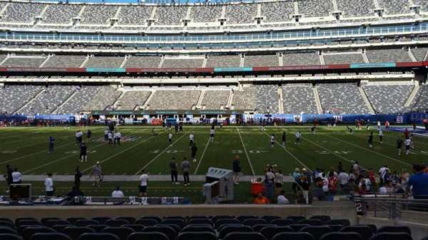 MetLife Stadium, section: 137, row: 15, seat: 13