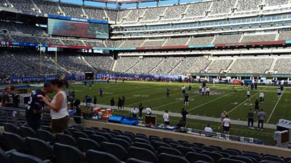 MetLife Stadium, section: 137, row: 15, seat: 13