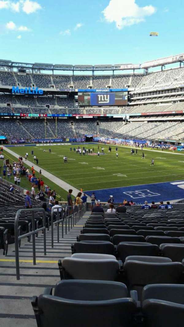 MetLife Stadium, section: 129, row: 31, seat: 31