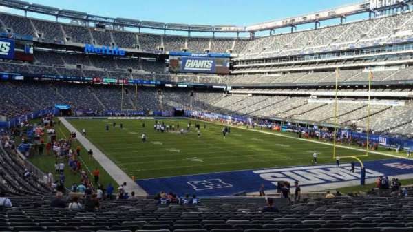 MetLife Stadium, section: 129, row: 31, seat: 21