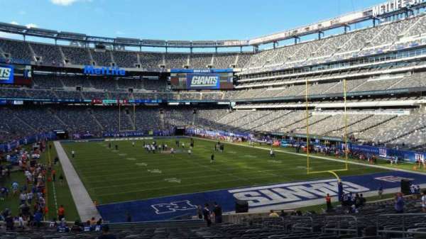 MetLife Stadium, section: 129, row: 31, seat: 10