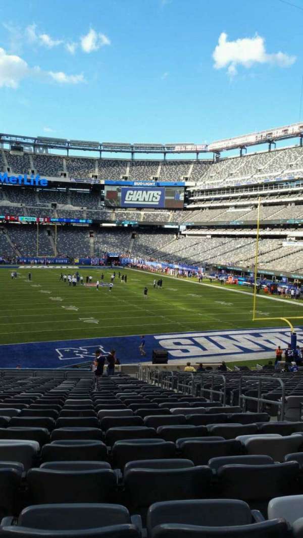 MetLife Stadium, section: 129, row: 31, seat: 5