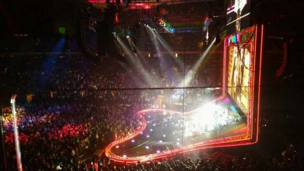 Madison Square Garden, section: 213, row: 1, seat: 9