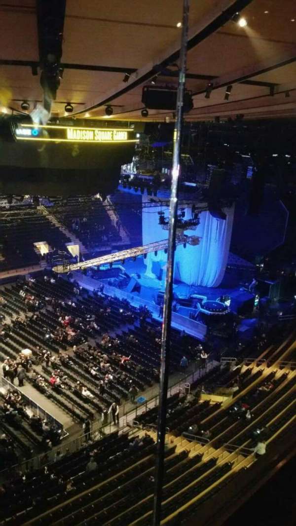 Madison Square Garden, section: 311, row: 1, seat: 13
