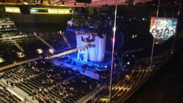 Madison Square Garden, section: 311, row: 1, seat: 12