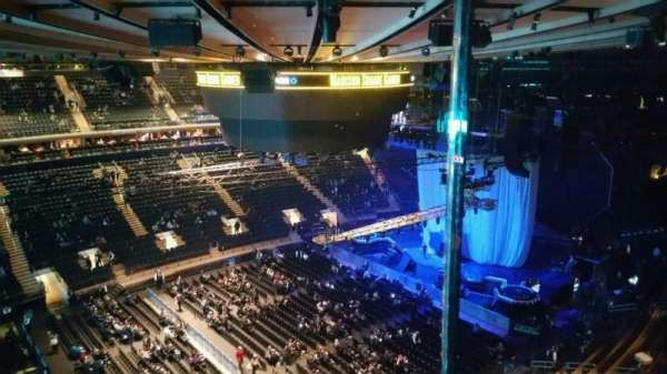 Madison Square Garden, section: 311, row: 1, seat: 11