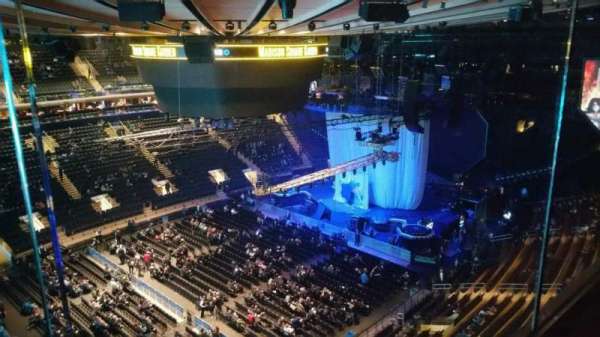 Madison Square Garden, section: 311, row: 1, seat: 7