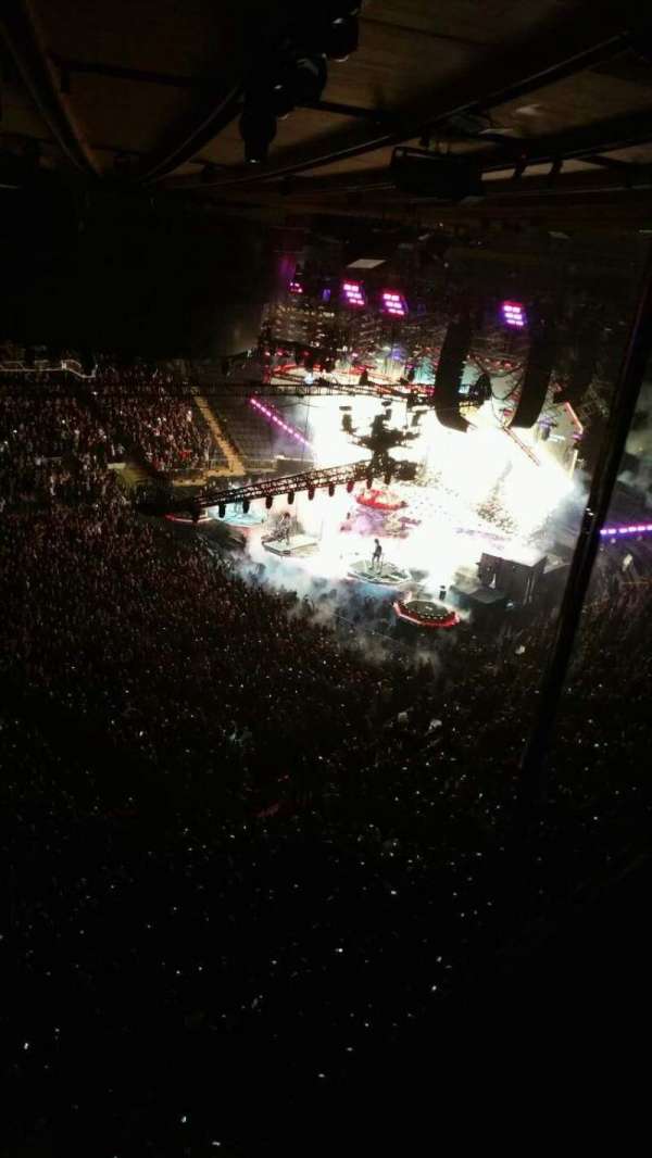 Madison Square Garden, section: 311, row: 1, seat: 6