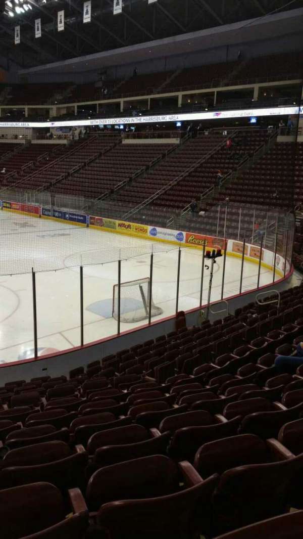 Giant Center, section: 125, row: M, seat: 8