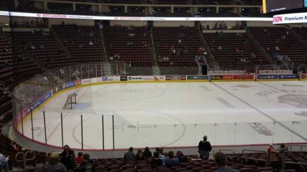 Giant Center, section: 105, row: S, seat: 8