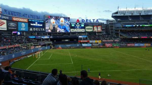 Yankee Stadium, section: 228, row: 7, seat: 1