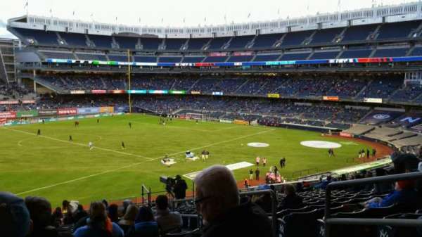 Yankee Stadium, section: 228, row: 19, seat: 4