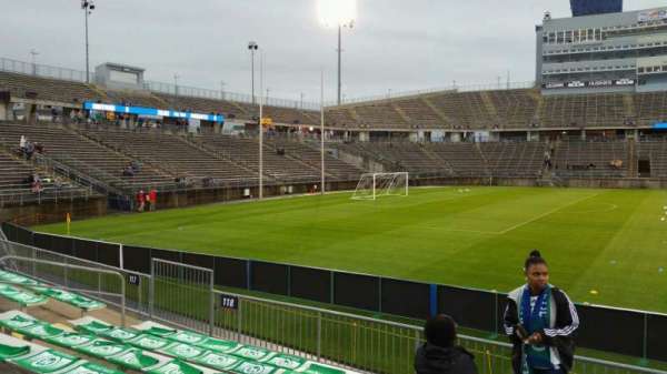Rentschler Field, section: 118, row: 7, seat: 8