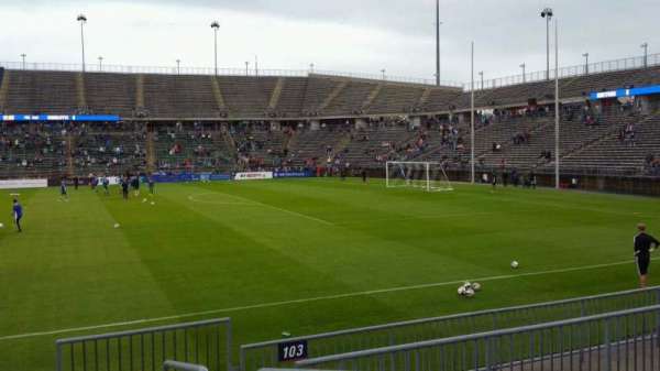 Rentschler Field, section: 102, row: 7, seat: 1