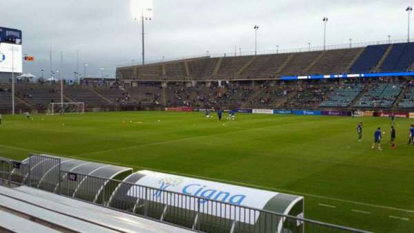 Rentschler Field, section: 102, row: 7, seat: 1