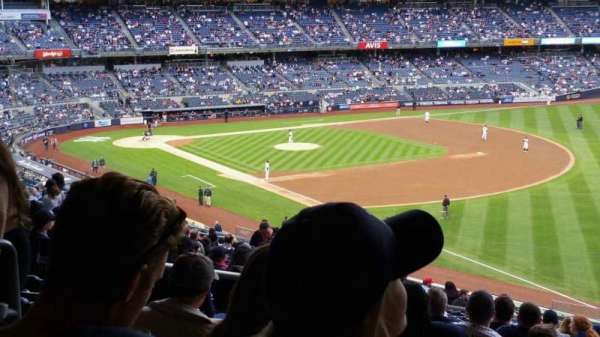 Yankee Stadium, section: 210, row: 22, seat: 18