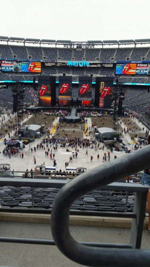 MetLife Stadium, section: 226, row: 1, seat: 1