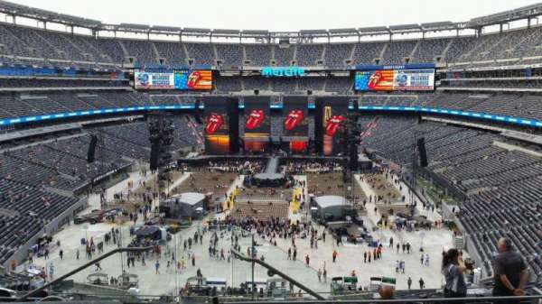 MetLife Stadium, section: 225B, row: 6, seat: 25