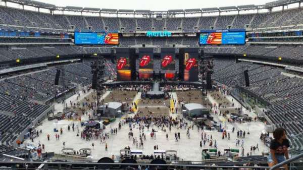 MetLife Stadium, section: 226, row: 4, seat: 6