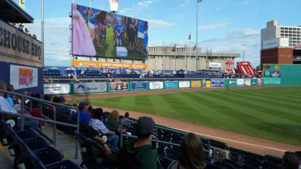 Dunkin' Park, section: 120, row: H, seat: 9