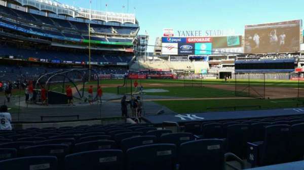 Yankee Stadium, section: 117B, row: 1, seat: 5