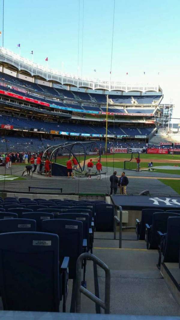Yankee Stadium, section: 117B, row: 1, seat: 1