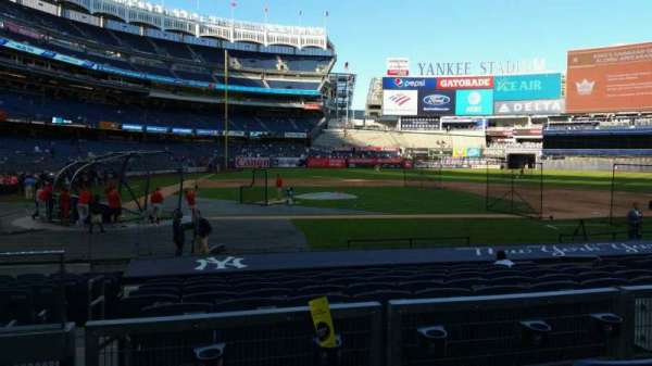 Yankee Stadium, section: 117A, row: 3, seat: 16