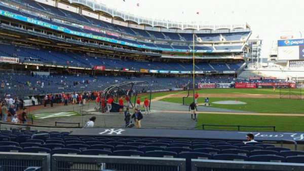 Yankee Stadium, section: 117A, row: 3, seat: 9