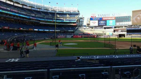 Yankee Stadium, section: 117A, row: 3, seat: 9
